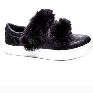 Dirty Laundry Black Leather Sneakers